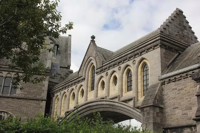 כנסיית כריסט צ'רץ ' היא גם המבנה העתיק ביותר של דבלין