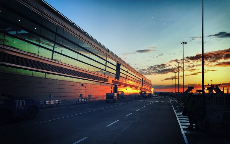 ireland airports and mobility